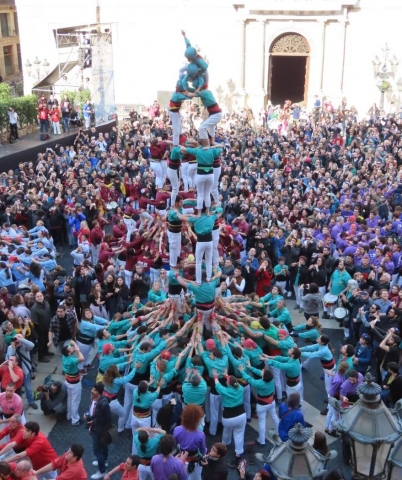 3d7 dels Castellers de la Sagrada Família a la Diada de Santa Eulàlia